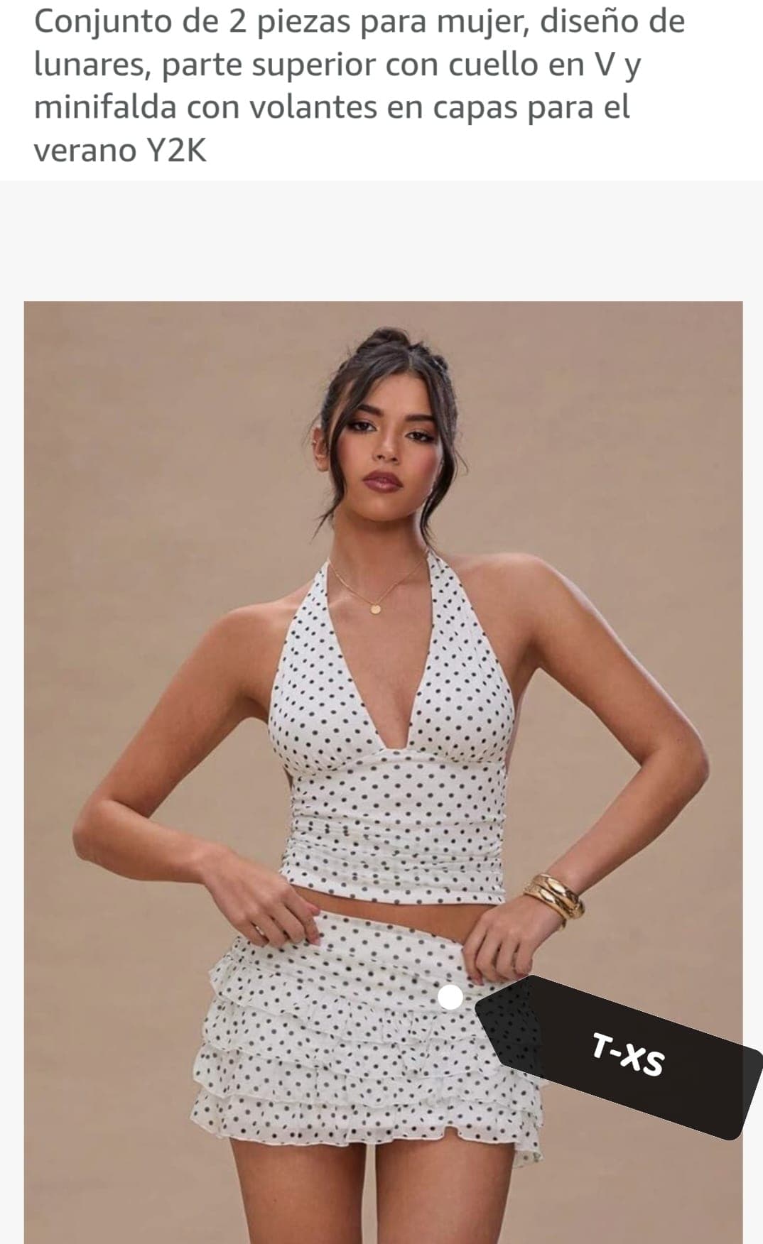 Conjunto de lunares top halter y minifalda de volantes